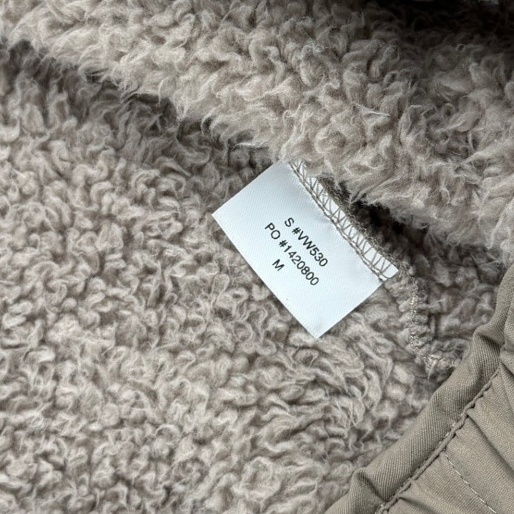 Vuori Women's Cozy Sherpa Full Zip Fleece Jacket Tan Medium VW530 - Picture 11 of 14